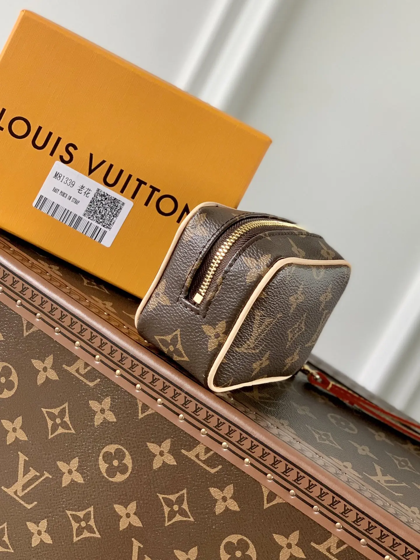 Louis Vuitton 2022 new fashion Small Bags M81339