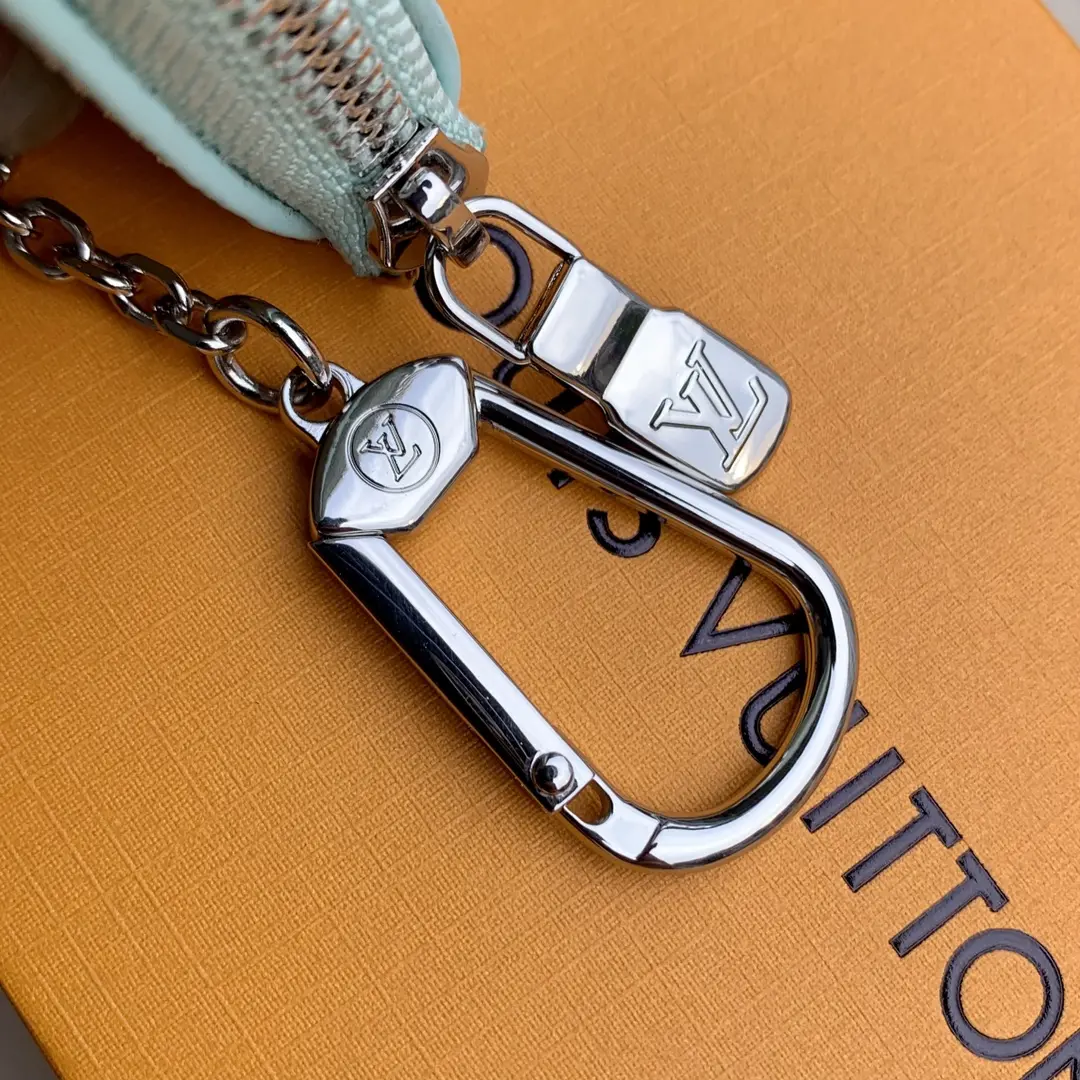 Louis Vuitton 2022 new fashion Small Bags M81297