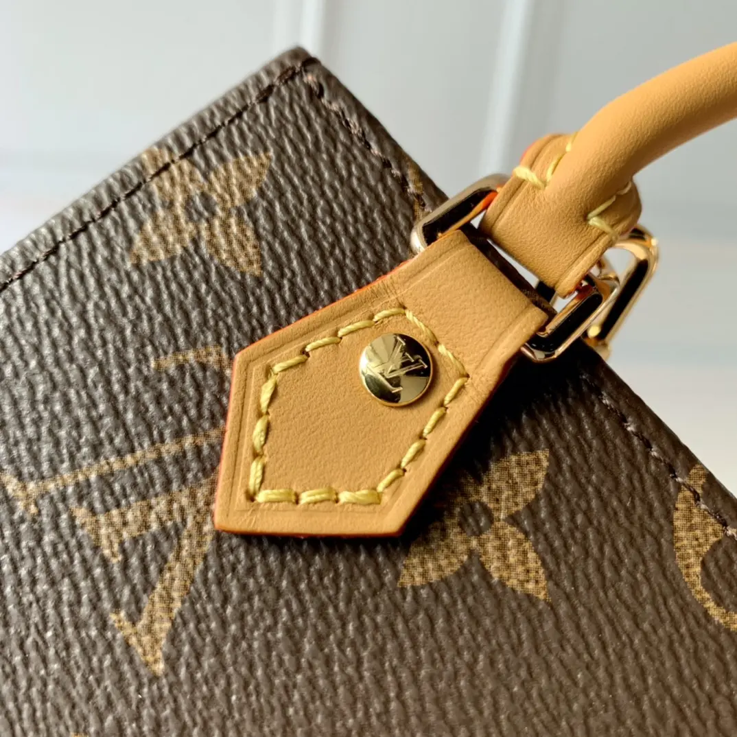 Louis Vuitton 2022 new fashion Small Bags M81259