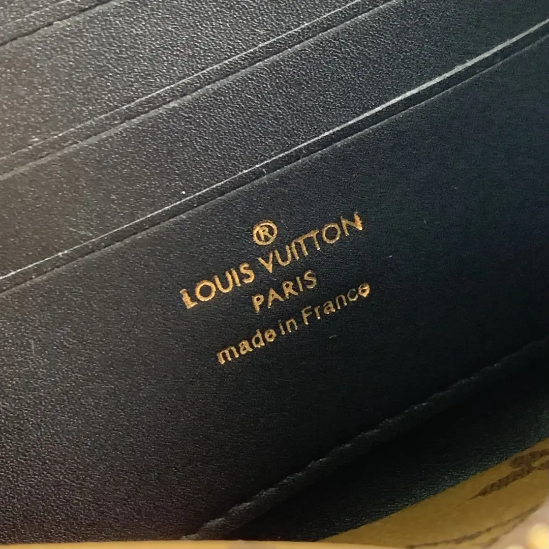Louis Vuitton 2022 new fashion Small Bags M63913