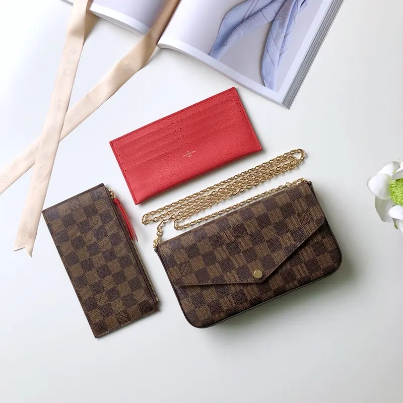 Louis Vuitton 2022 new fashion Small Bags M63032