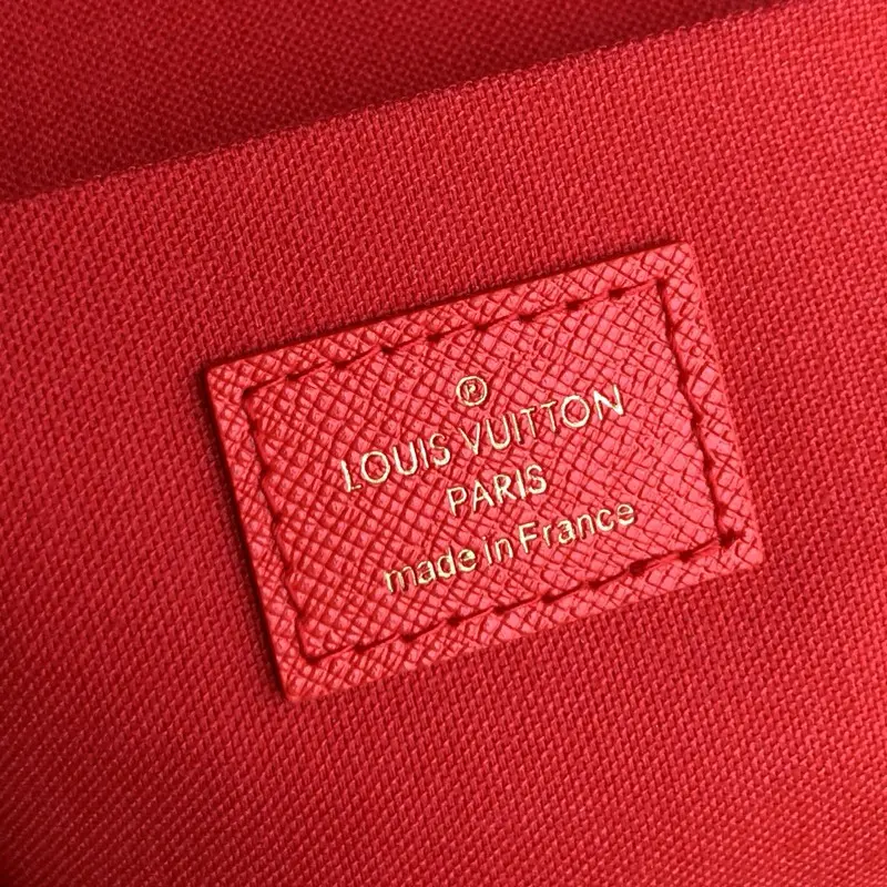 Louis Vuitton 2022 new fashion Small Bags M63032