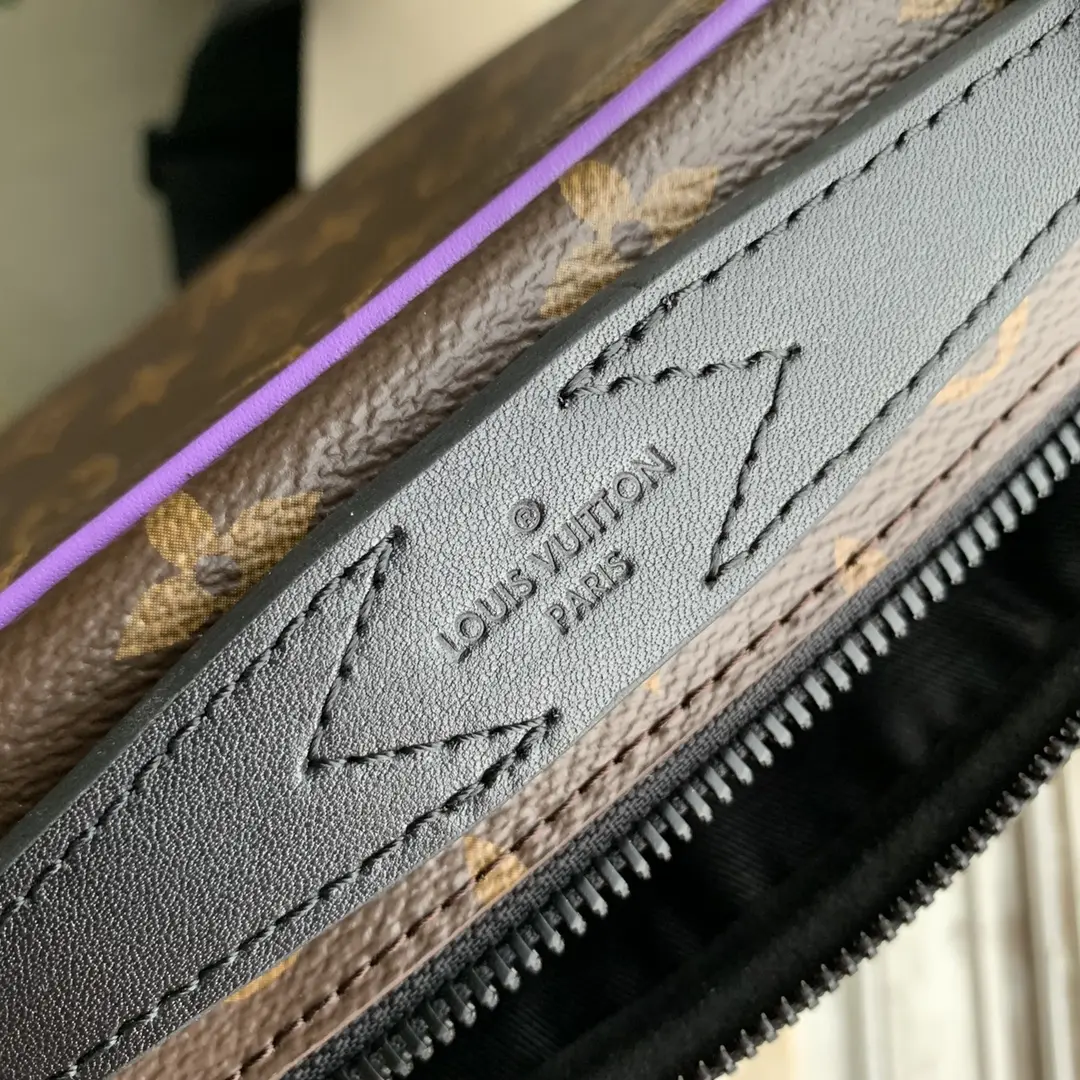 Louis Vuitton 2022 new fashion Small Bags