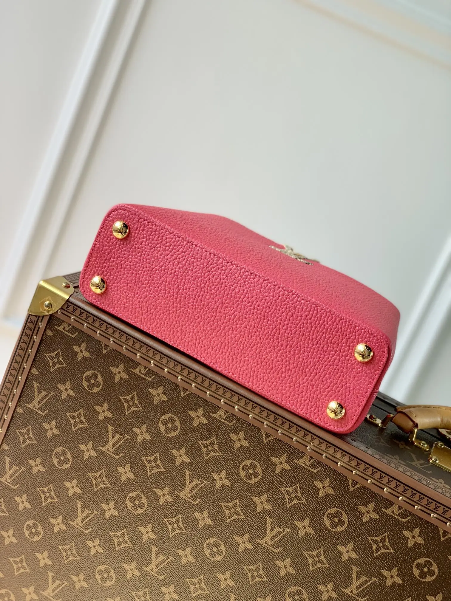 Louis Vuitton 2022 new fashion Handbags N81209