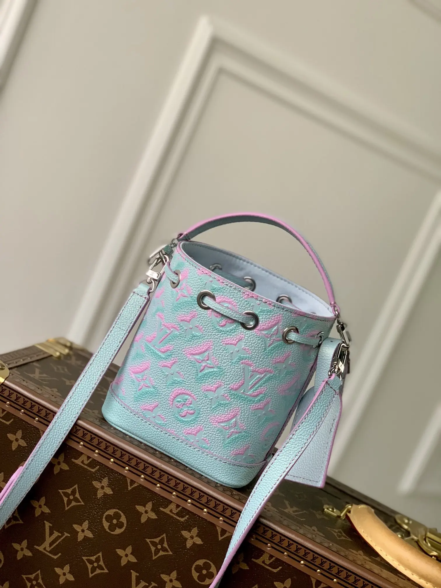 Louis Vuitton 2022 new fashion Handbags M81626