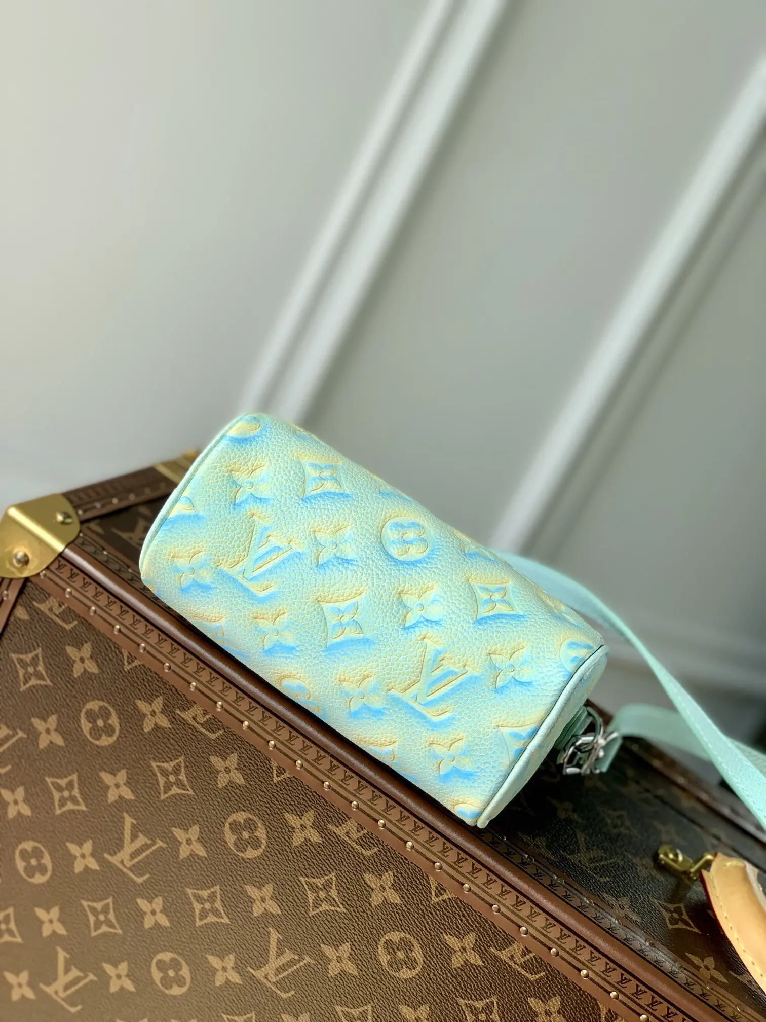 Louis Vuitton 2022 new fashion Handbags M81625