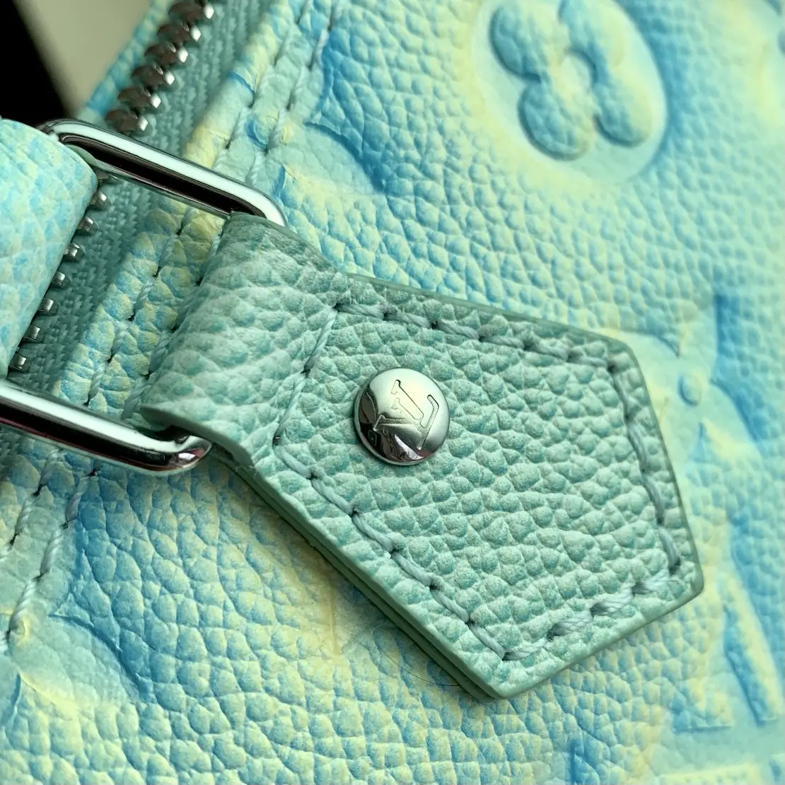 Louis Vuitton 2022 new fashion Handbags M81625