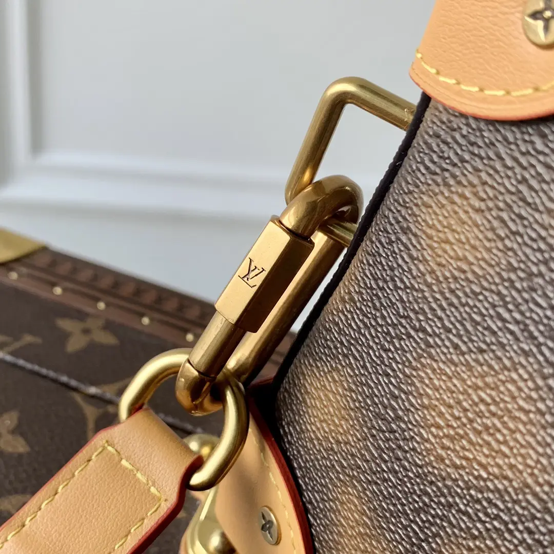 Louis Vuitton 2022 new fashion Handbags M81580