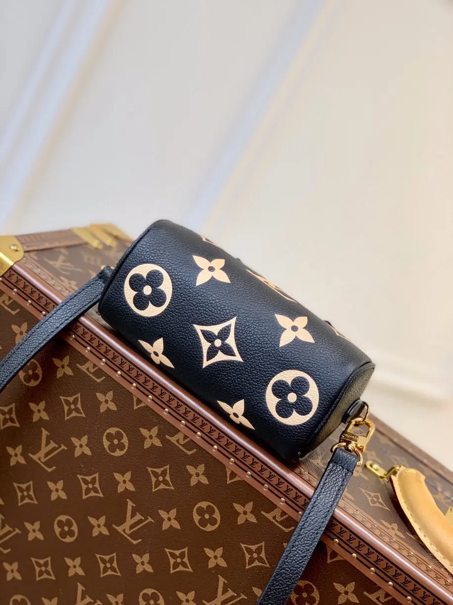 Louis Vuitton 2022 new fashion Handbags M81457