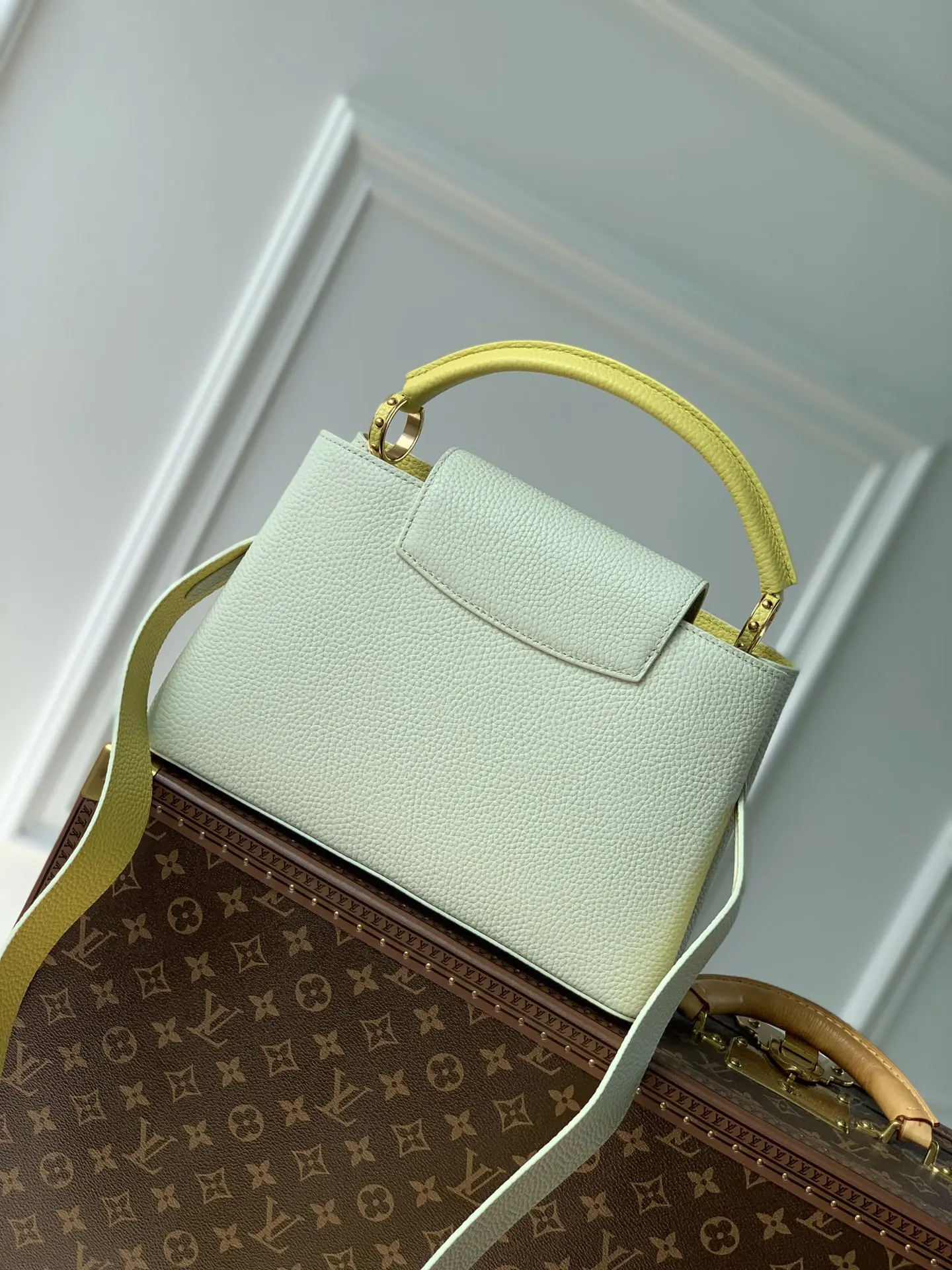 Louis Vuitton 2022 new fashion Handbags M80848