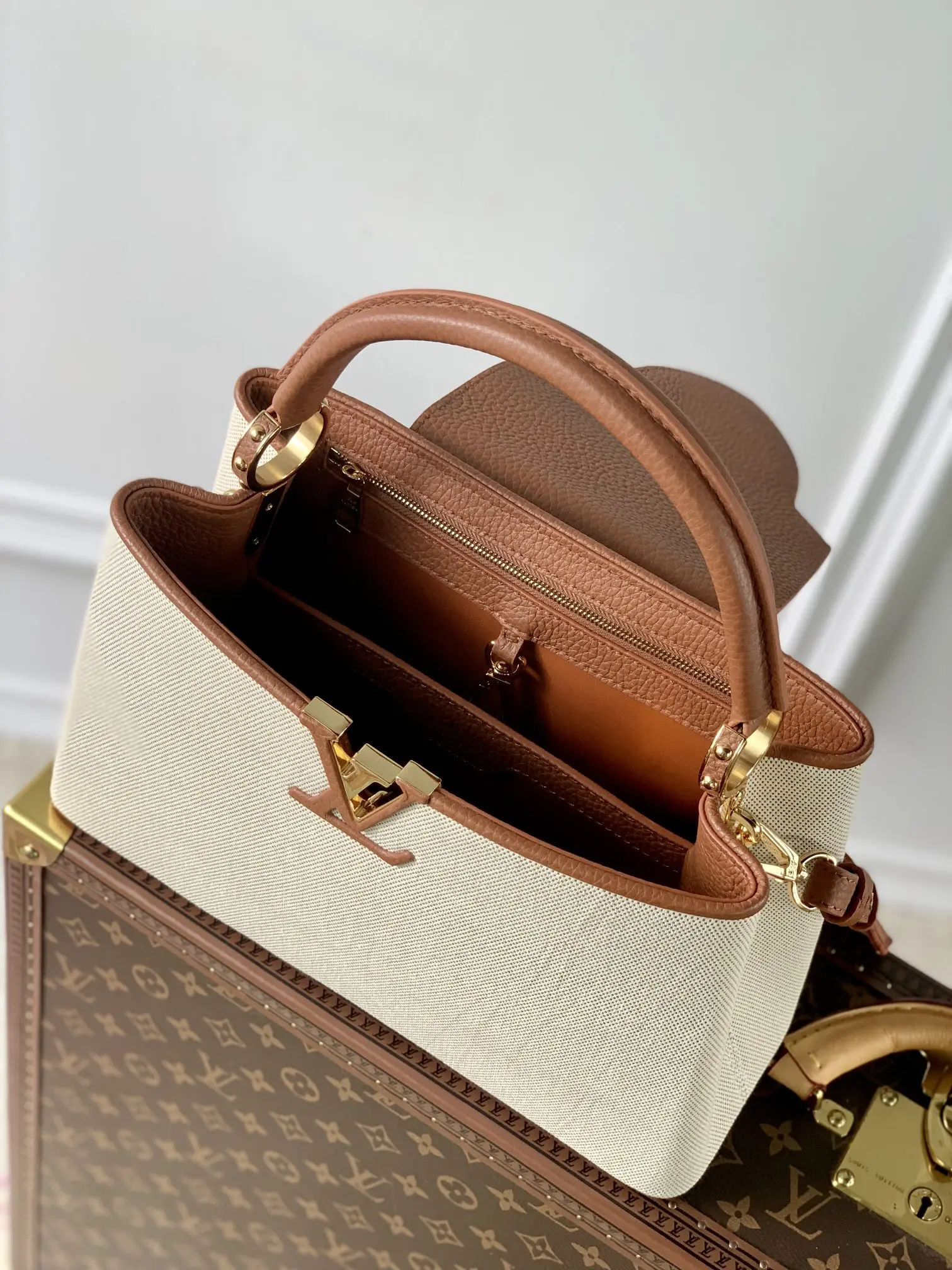 Louis Vuitton 2022 new fashion Handbags M59969