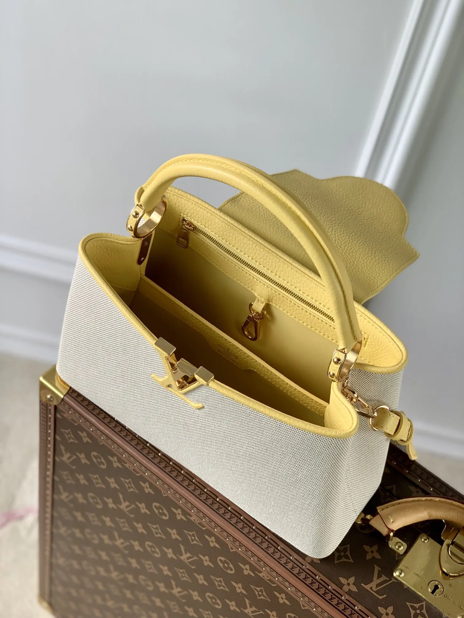 Louis Vuitton 2022 new fashion Handbags M59873