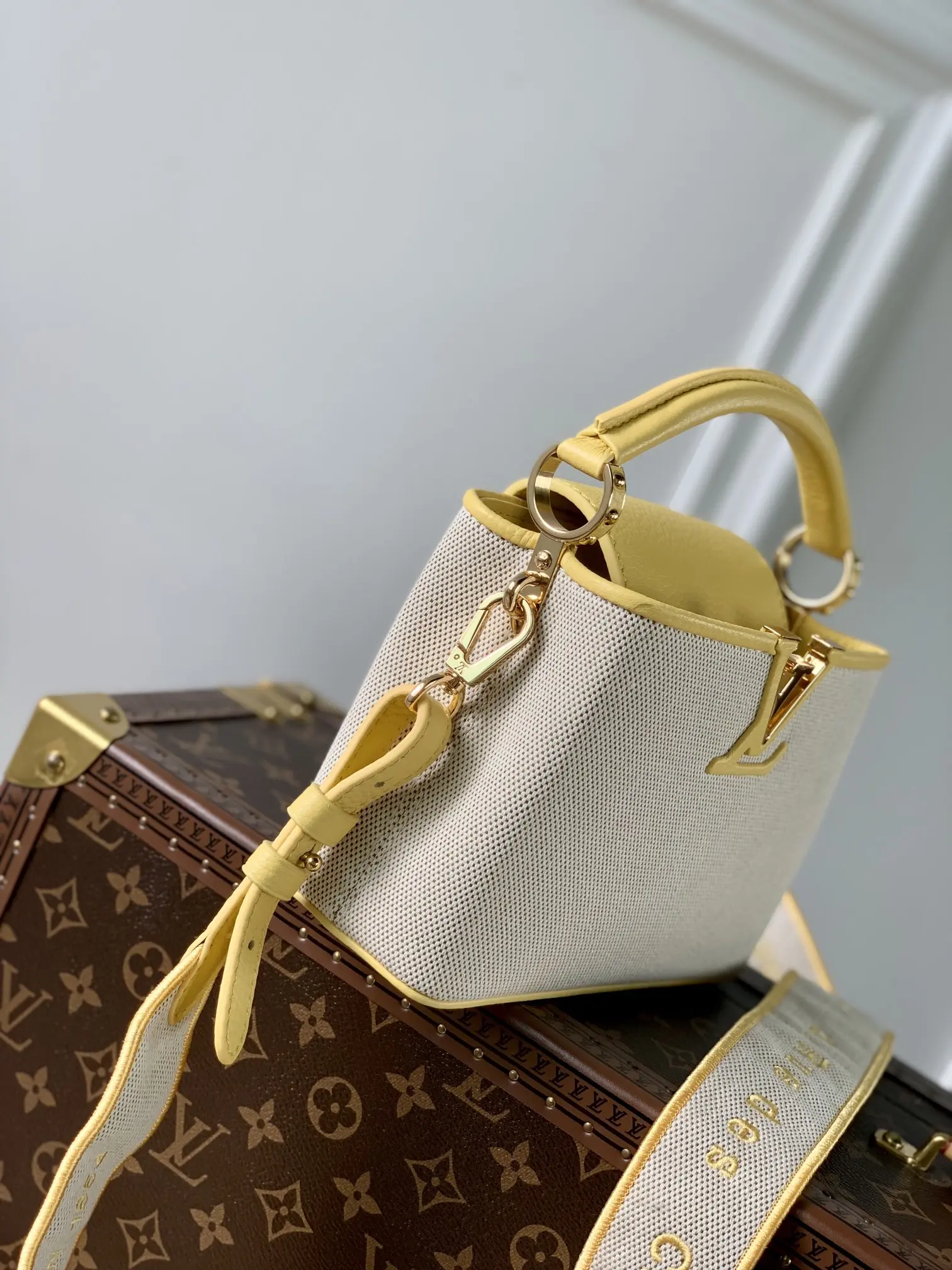 Louis Vuitton 2022 new fashion Handbags M59873