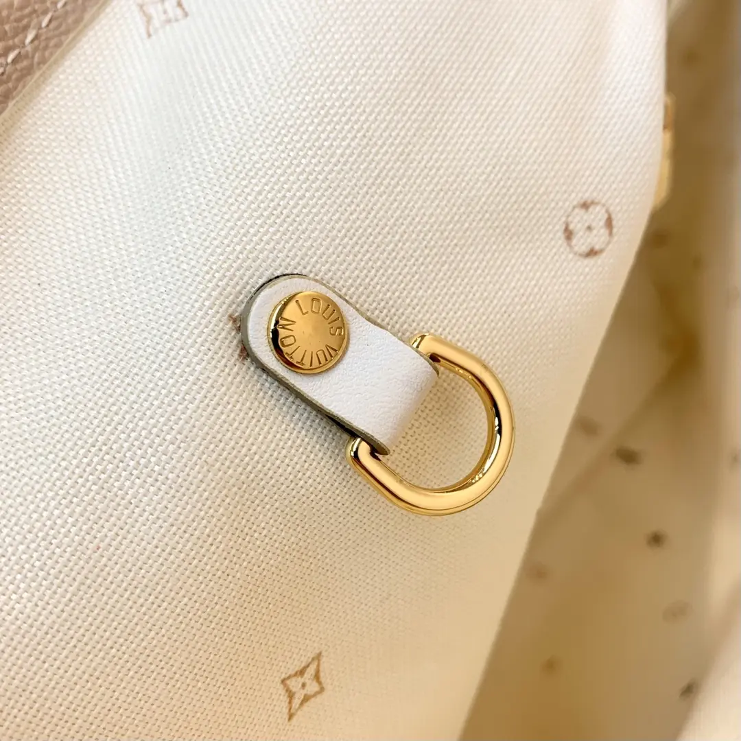 Louis Vuitton 2022 new fashion Handbags M59859