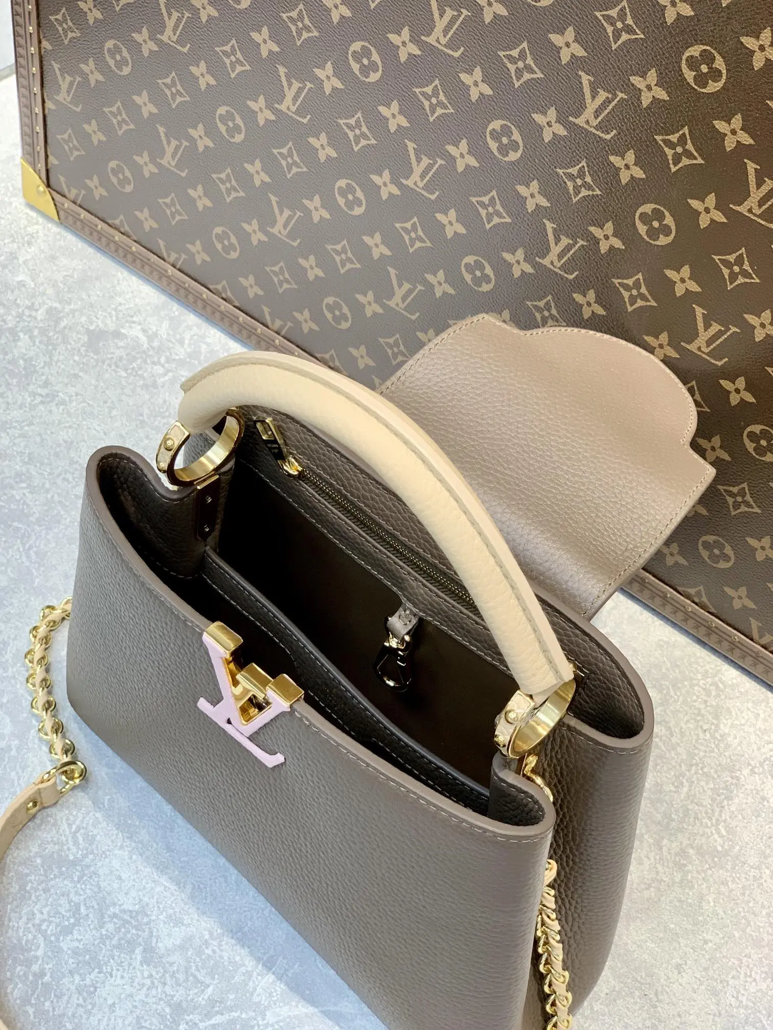 Louis Vuitton 2022 new fashion Handbags M59516