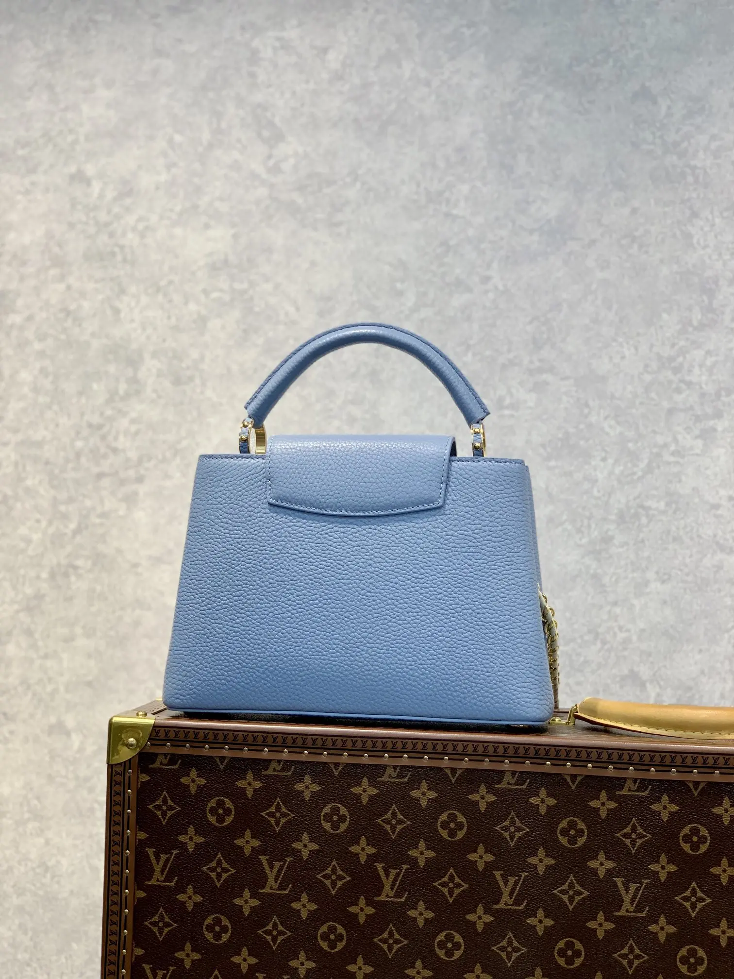 Louis Vuitton 2022 new fashion Handbags M59512