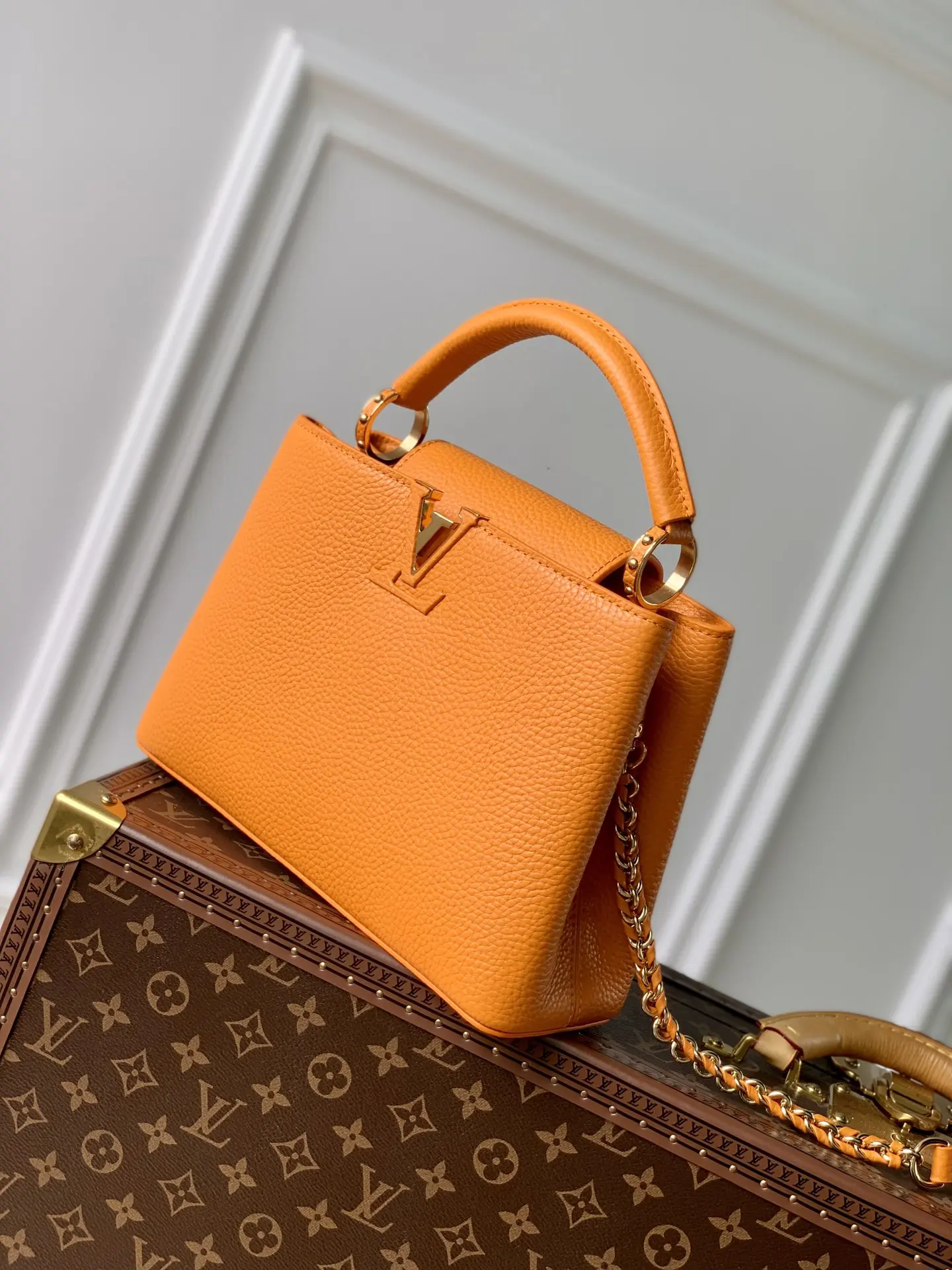 Louis Vuitton 2022 new fashion Handbags M57909