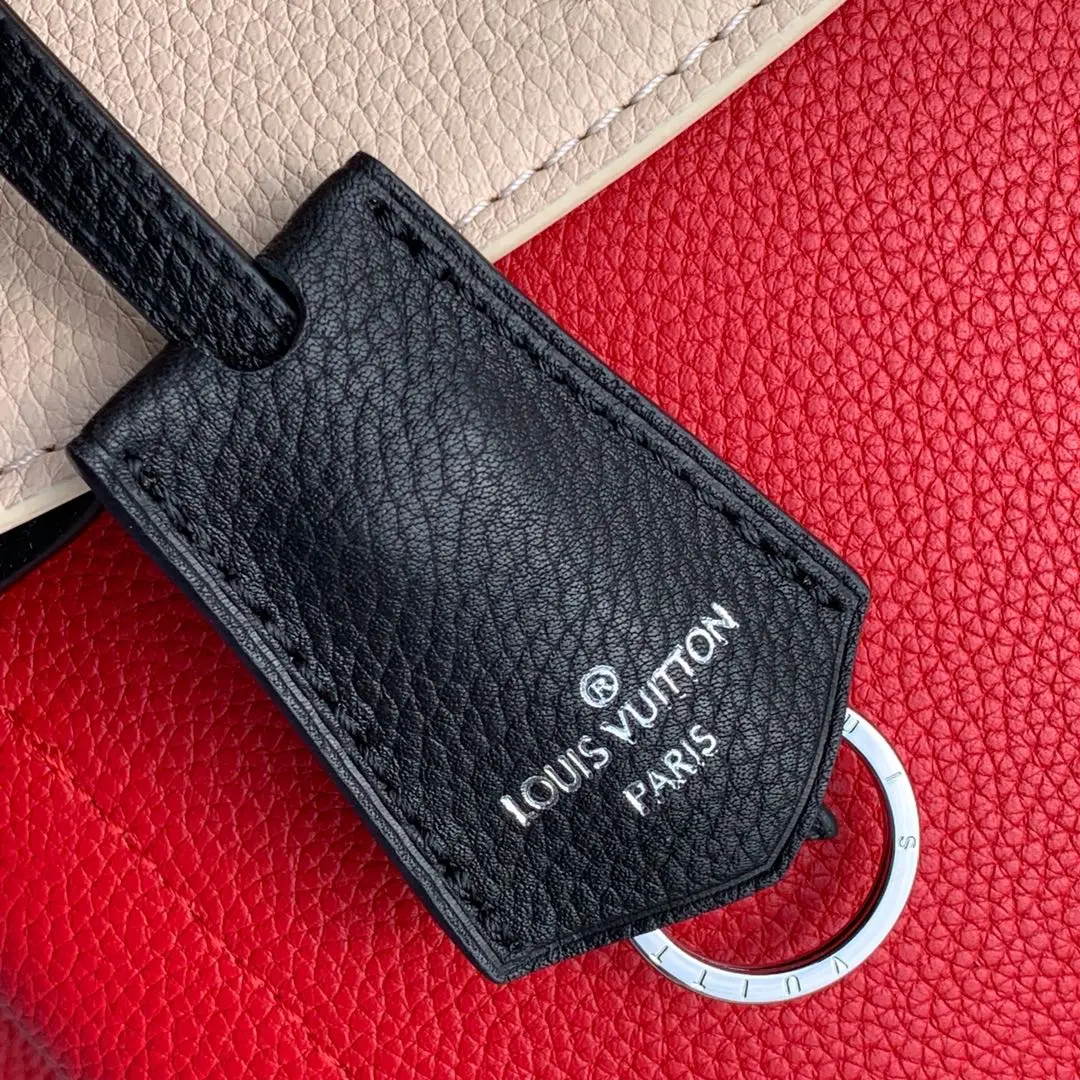Louis Vuitton 2022 new fashion Handbags M53950