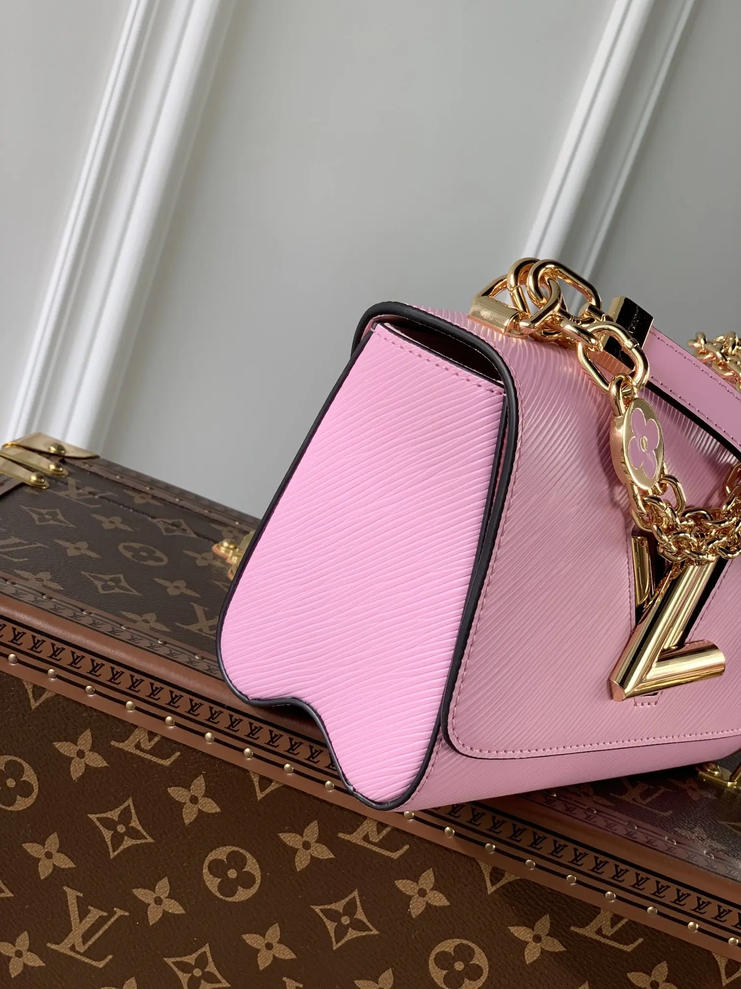 Louis Vuitton 2022 new fashion Handbags M50332