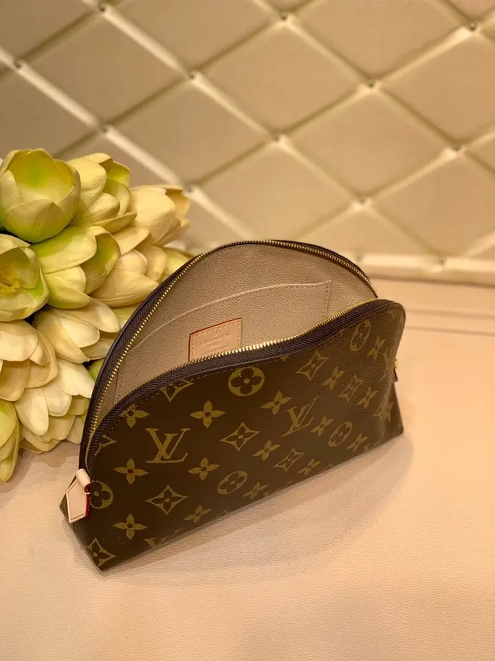 Louis Vuitton 2022 new fashion Handbags M47353