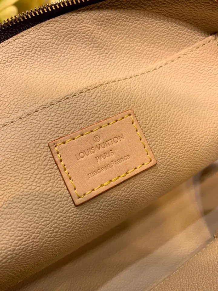 Louis Vuitton 2022 new fashion Handbags M47353