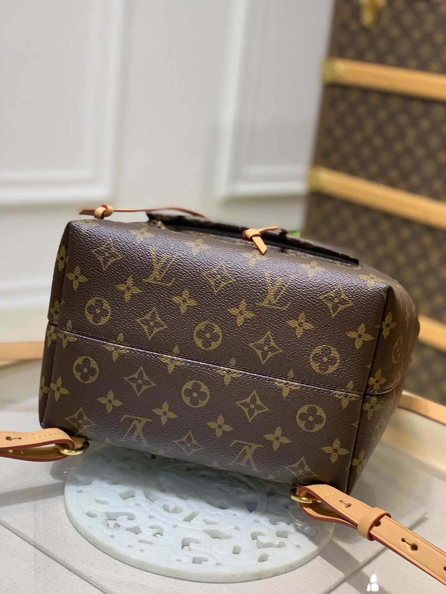 Louis Vuitton 2022 new fashion Handbags M465501