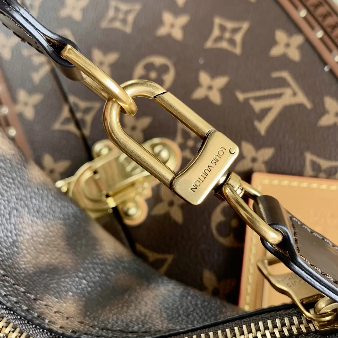 Louis Vuitton 2022 new fashion Handbags M46241