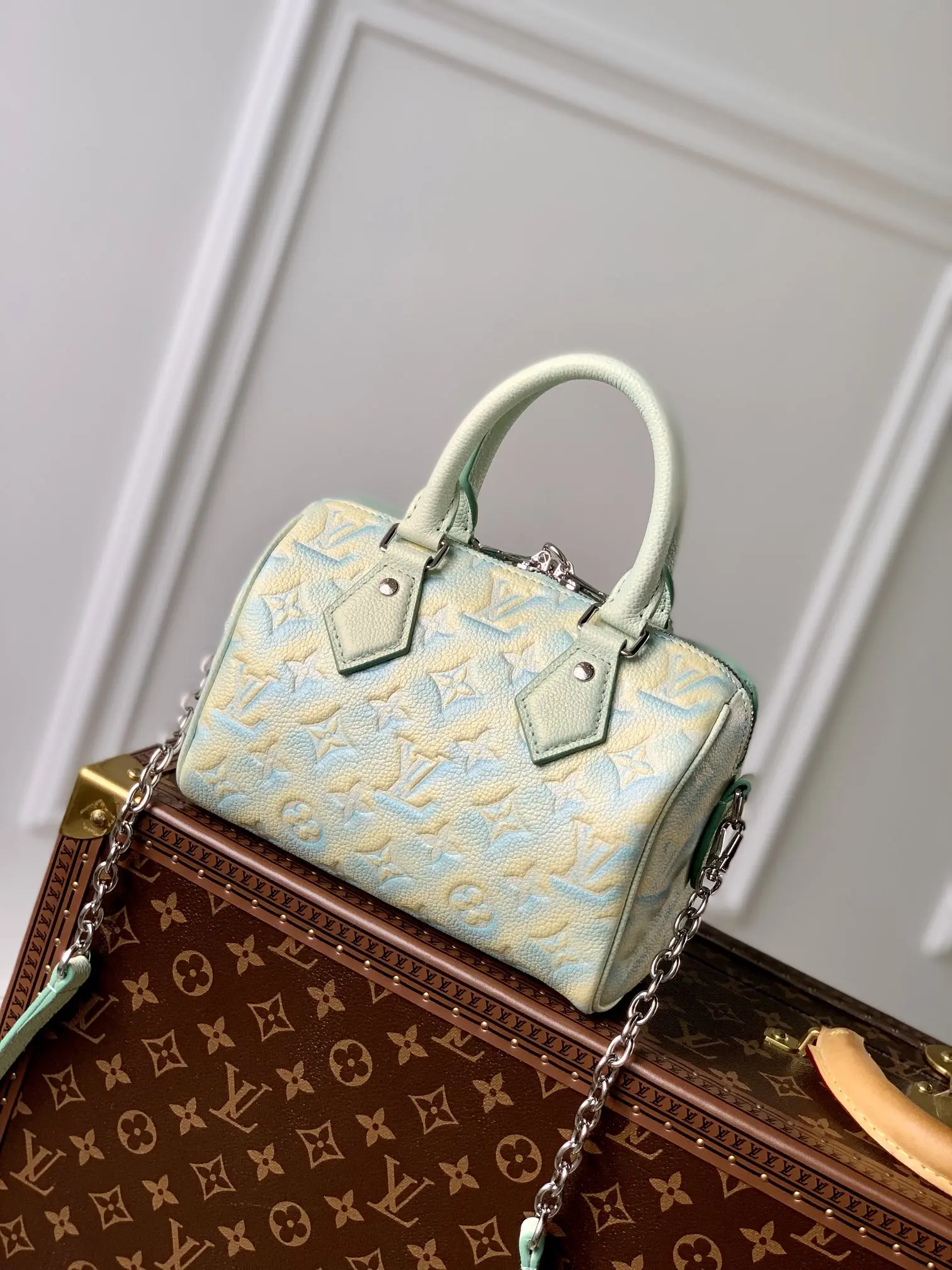 Louis Vuitton 2022 new fashion Handbags M46092