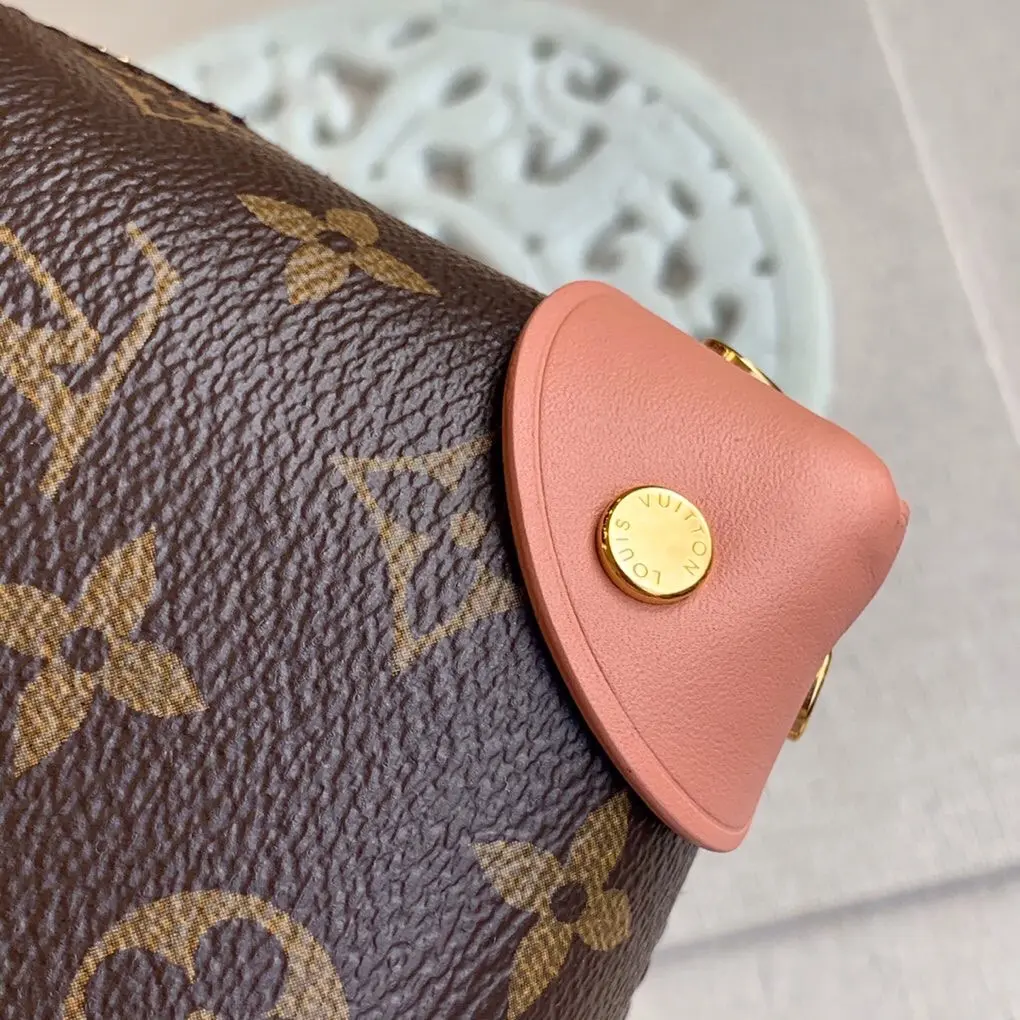 Louis Vuitton 2022 new fashion Handbags M45531