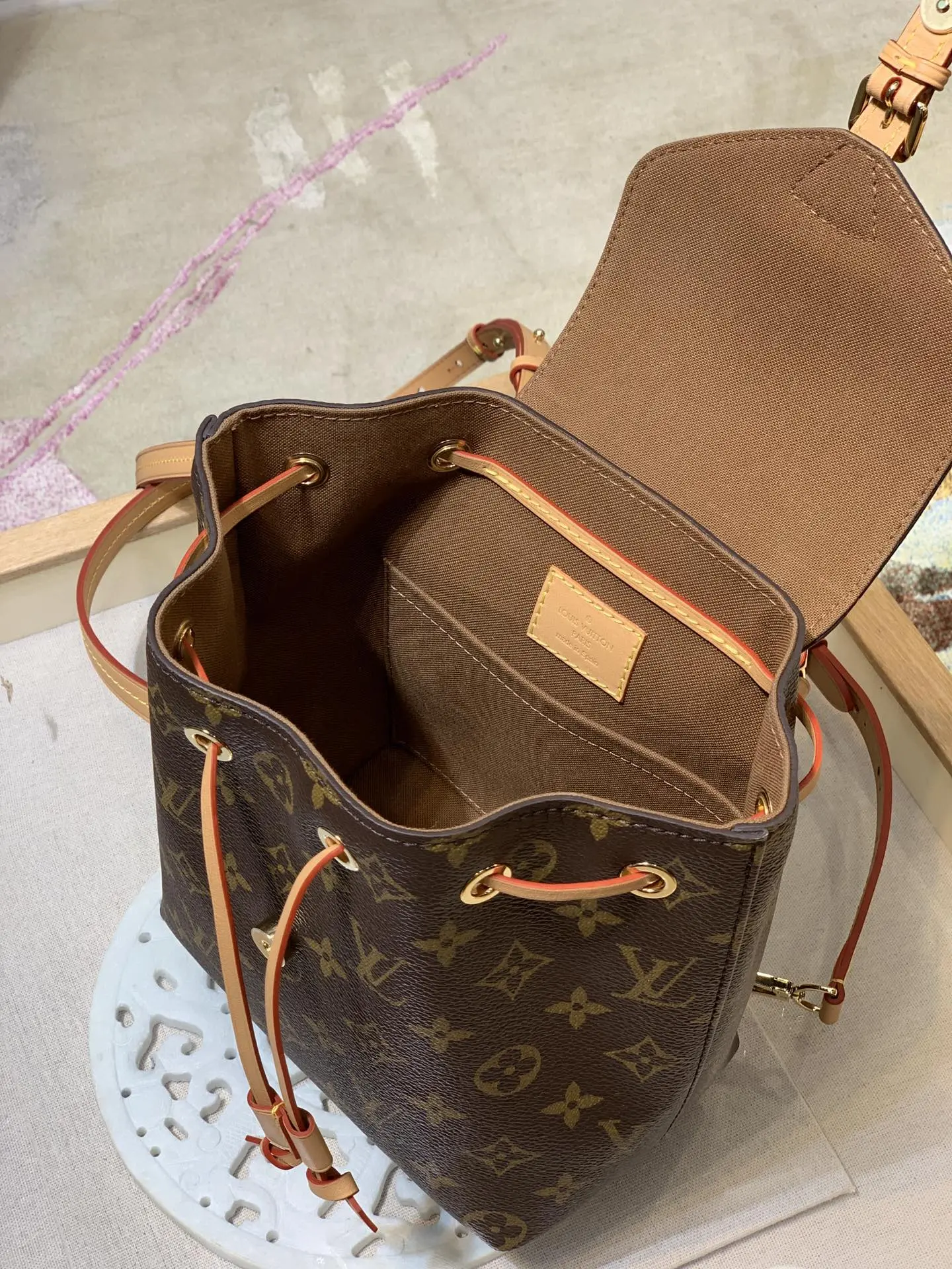 Louis Vuitton 2022 new fashion Handbags M45502