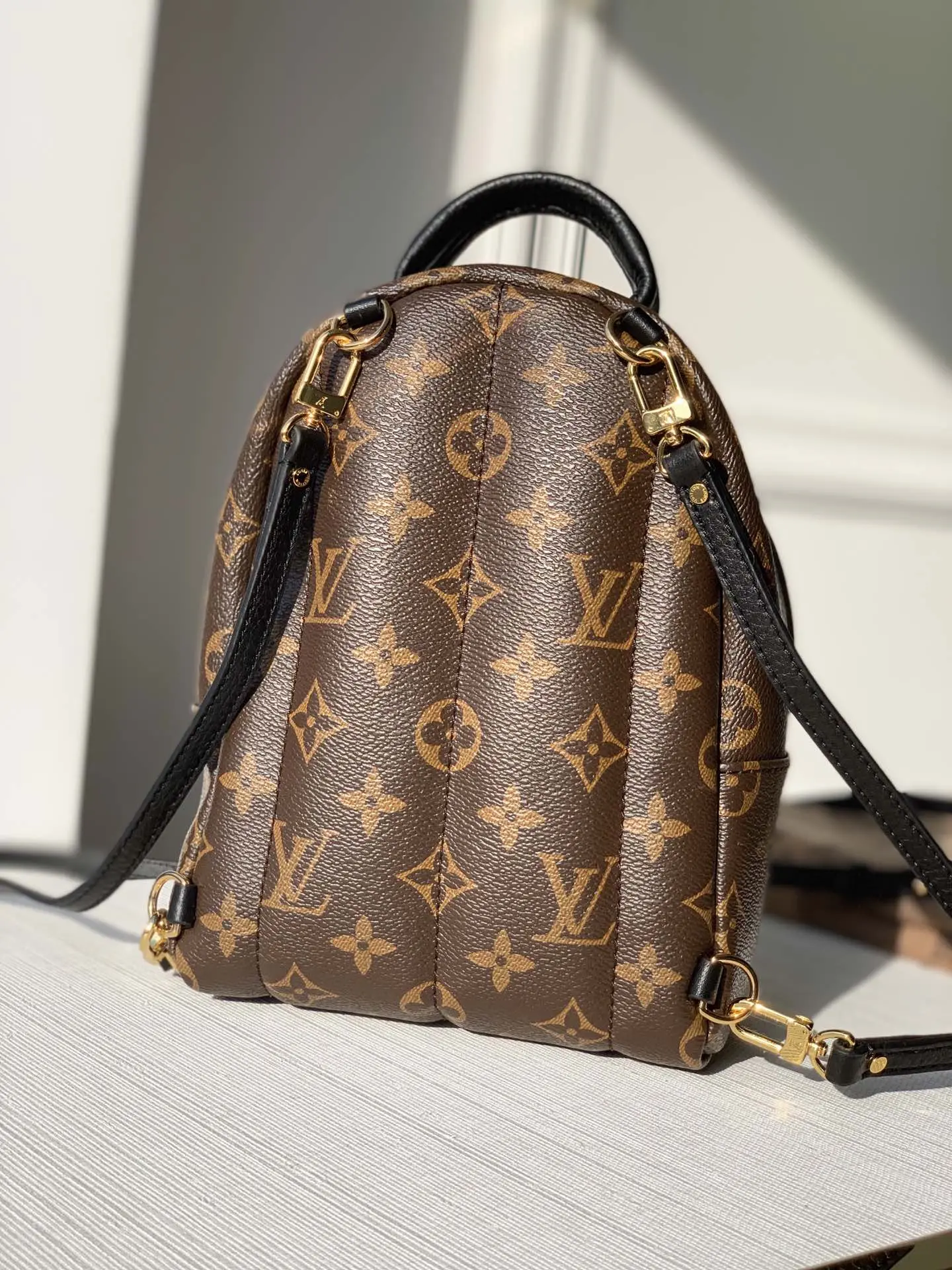 Louis Vuitton 2022 new fashion Handbags M44873
