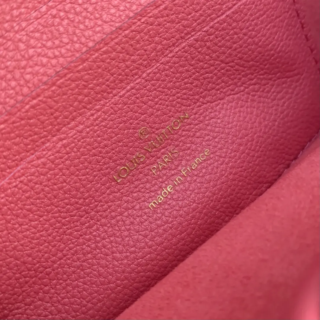 Louis Vuitton 2022 new fashion Handbags M20747