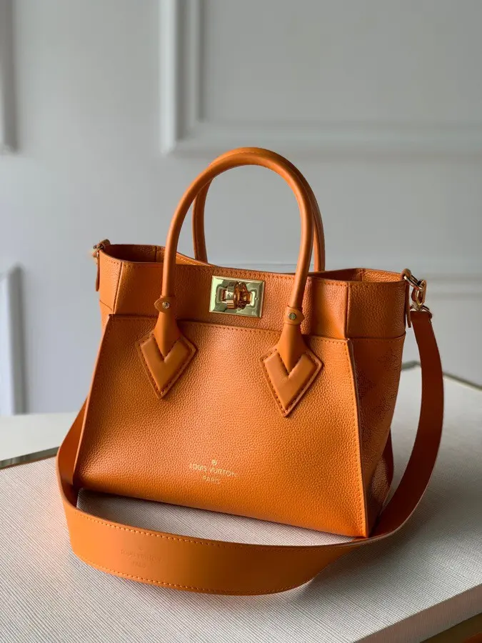 Louis Vuitton 2022 new fashion Handbags