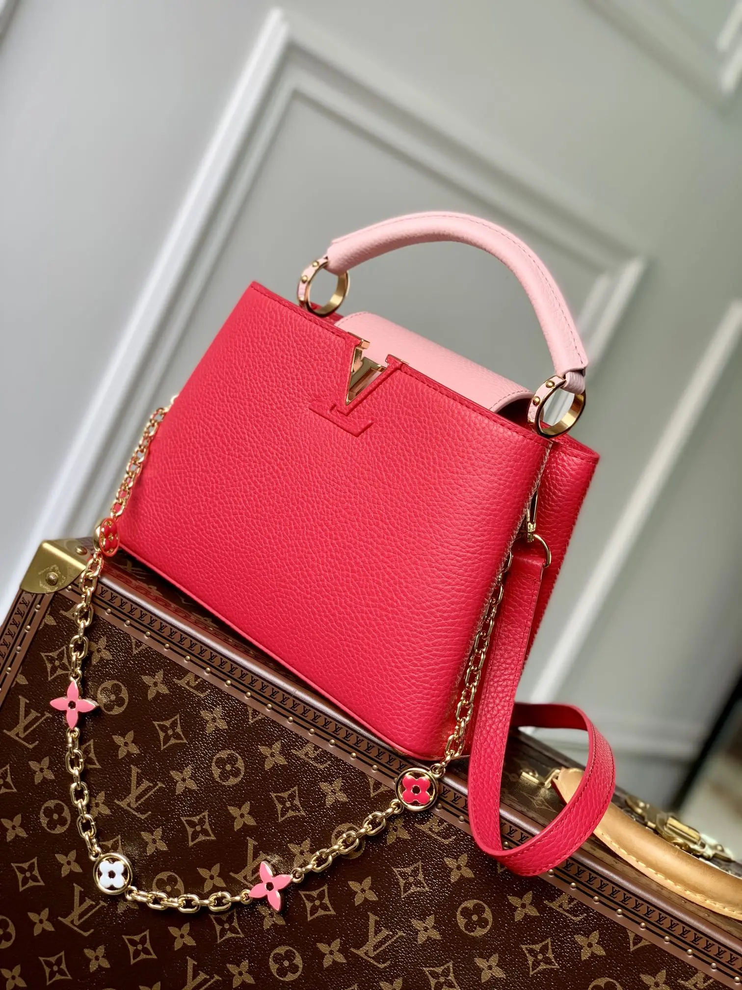 Louis Vuitton 2022 new Capucines Handbags M20845