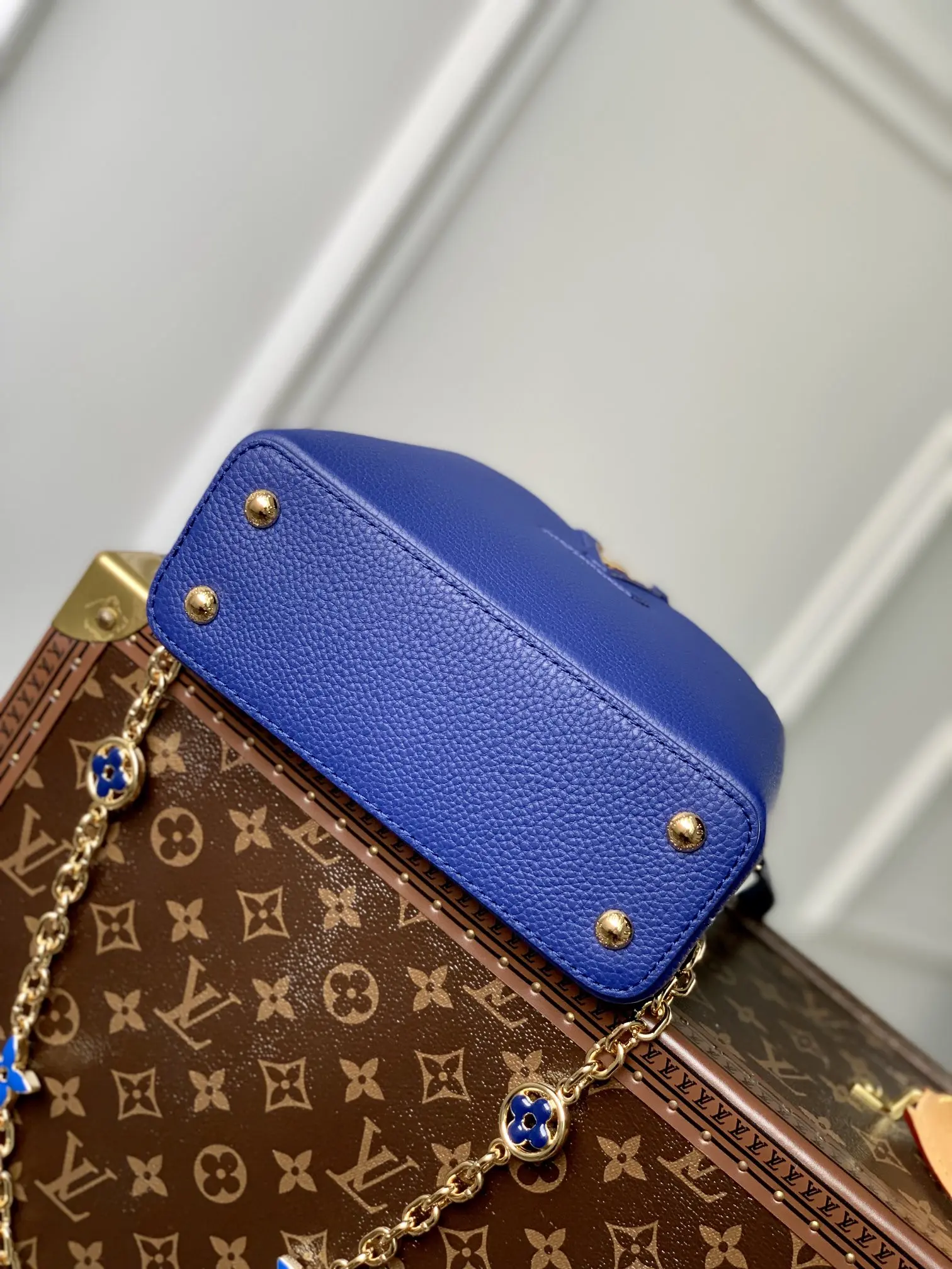 Louis Vuitton 2022 new Capucines Handbags M20844