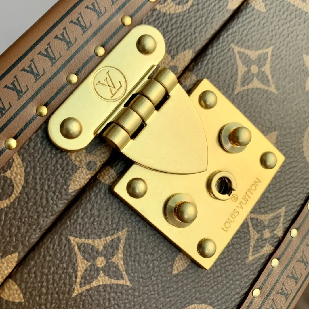 Louis Vuitton 2022 new Beauty case