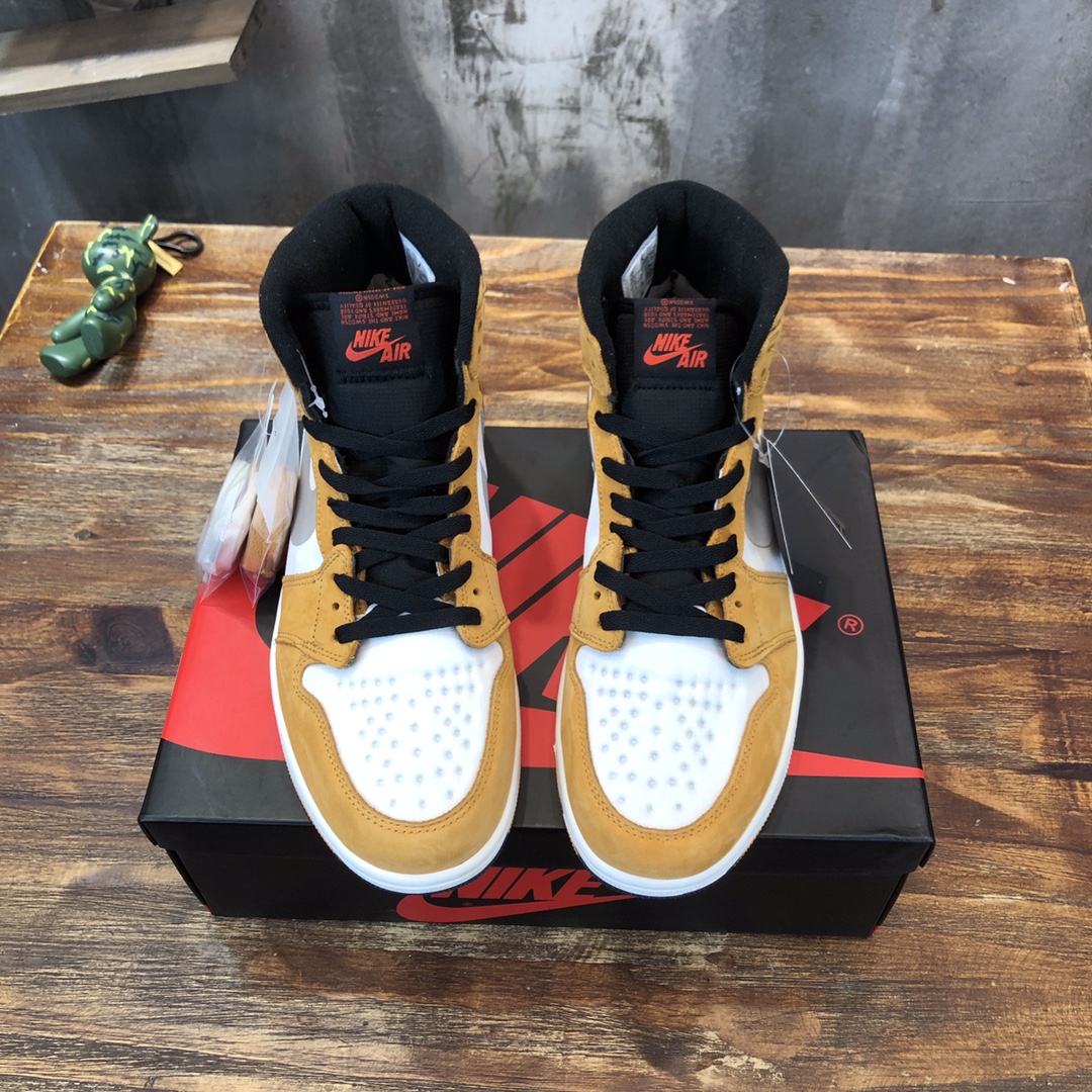 Nike Air Jordan 1 High Sneaker