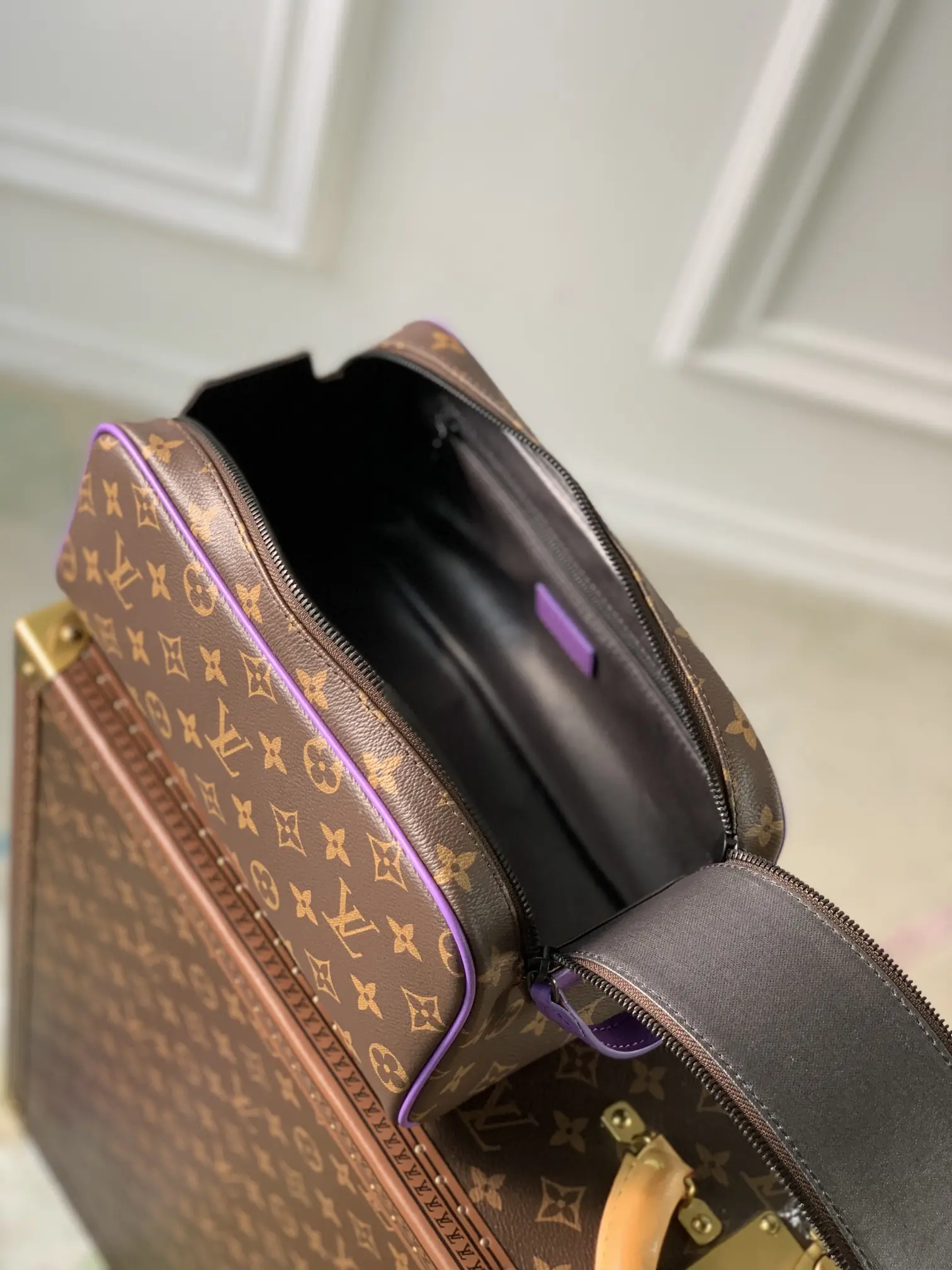 Louis Vuitton 2022 Dopp Kit Handbags M46253