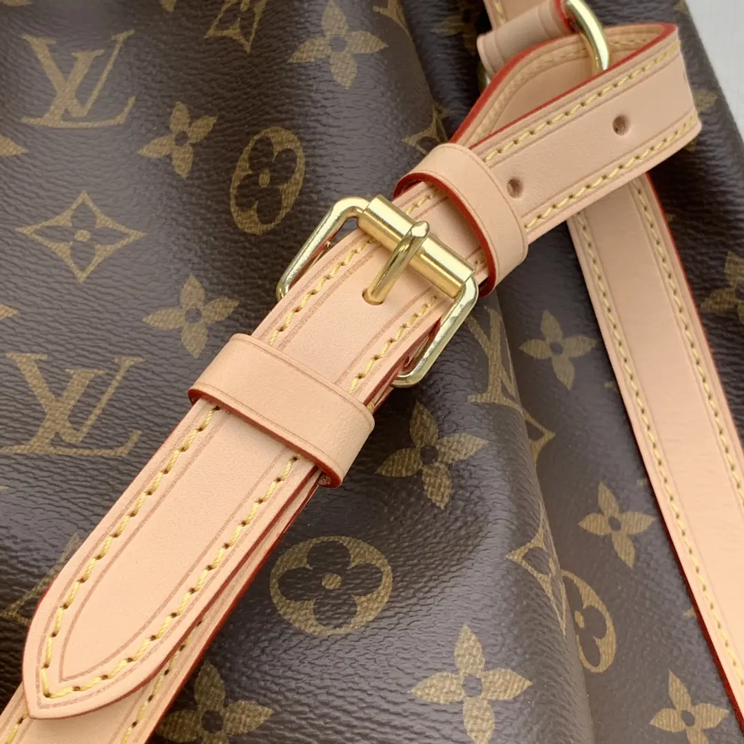 Louis Vuitton  NéoNoé BB Handbags 
