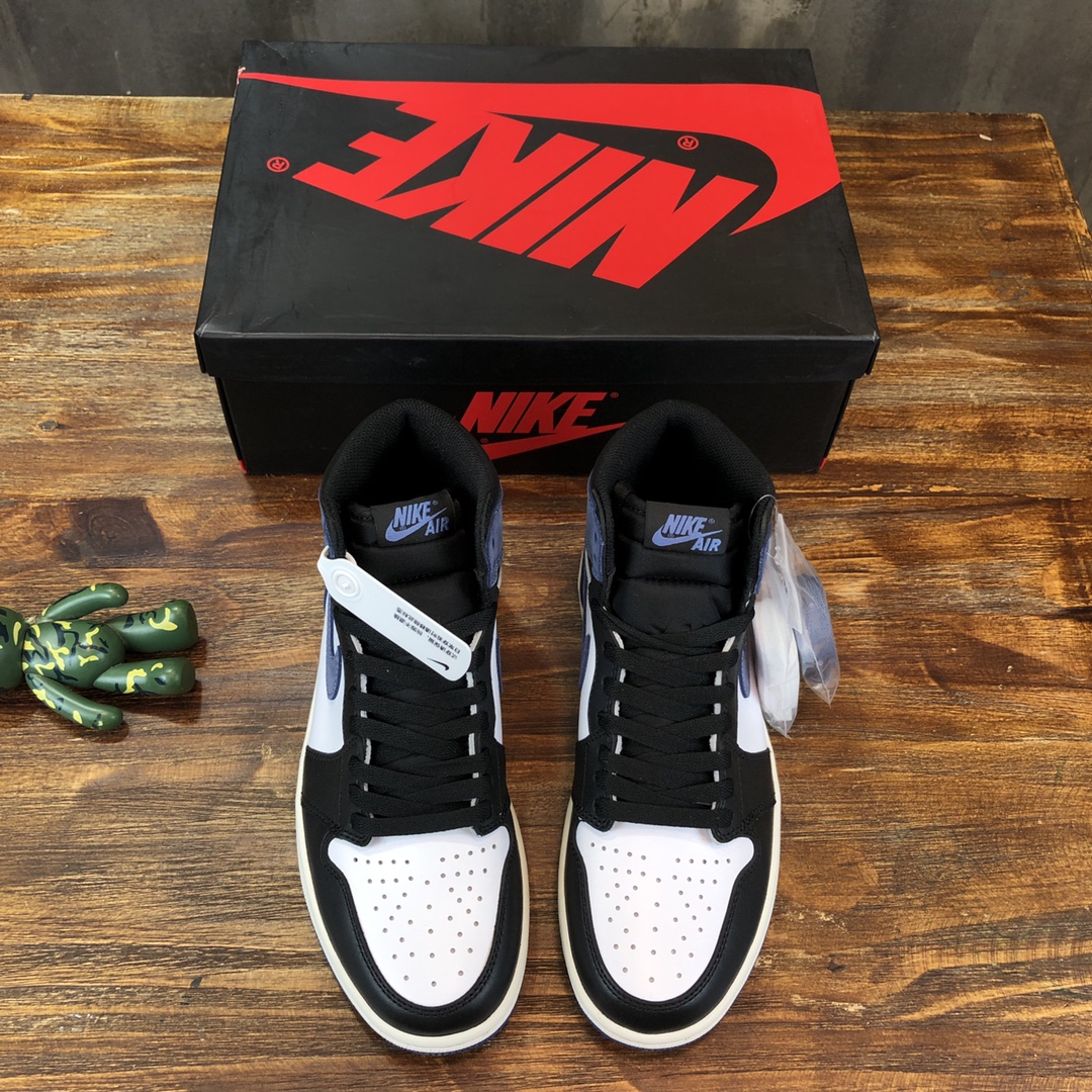 Nike Air Jordan 1 High Og “Blue Moon” Sneaker