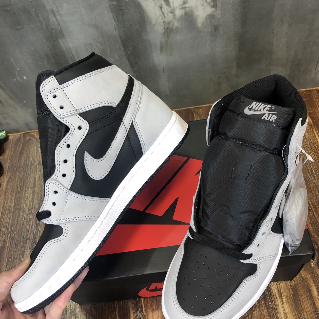 Nike Air Jordan 1 High OG Shadow 2.0 Sneaker