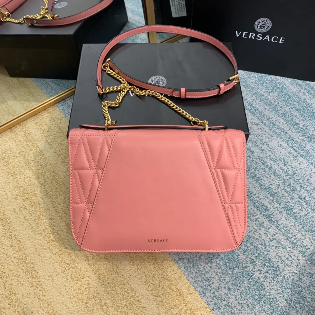  Valen Garavani Virtus Handbags