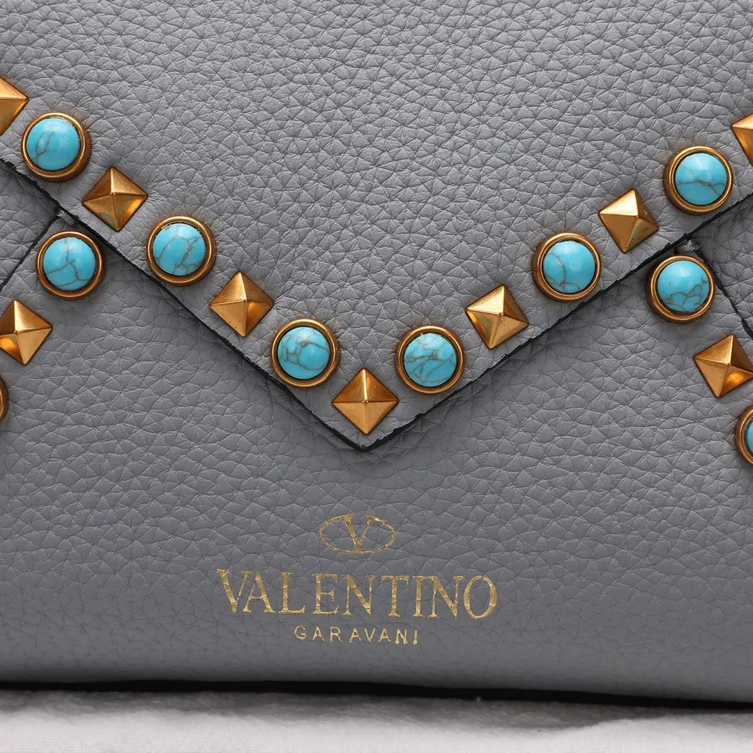  Valentino Garavani Supervee Handbags