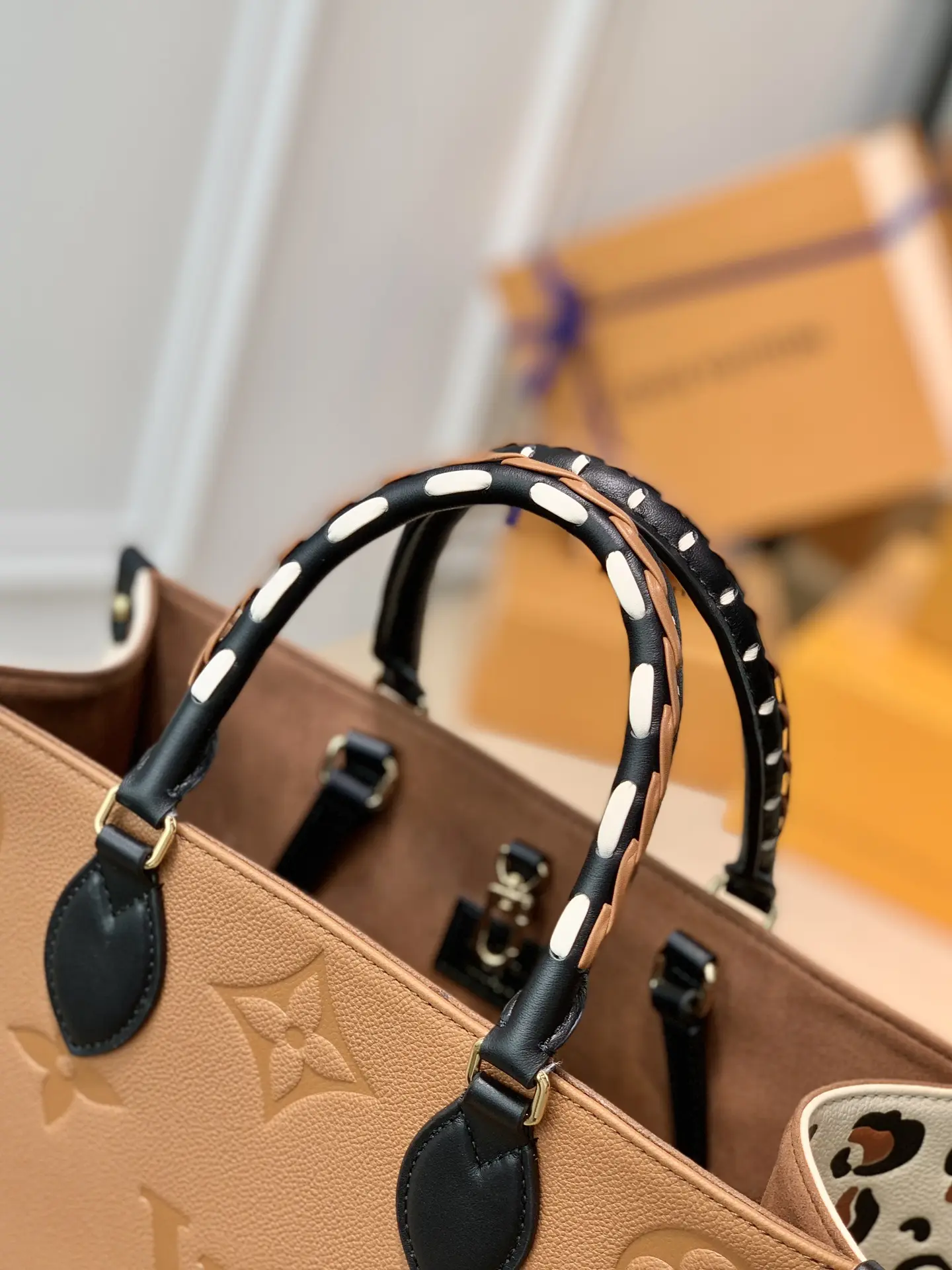 Louis Vuitton Onthego Handbags 