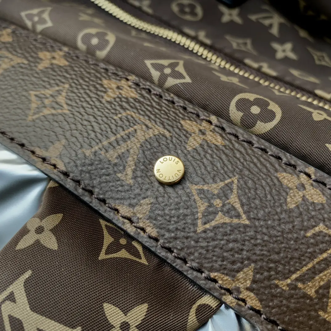 Louis Vuitton 2022 new sling bag