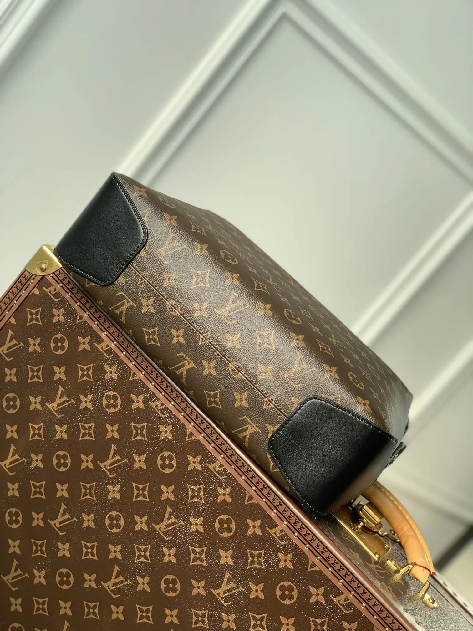 Louis Vuitton 2022 new sling bag