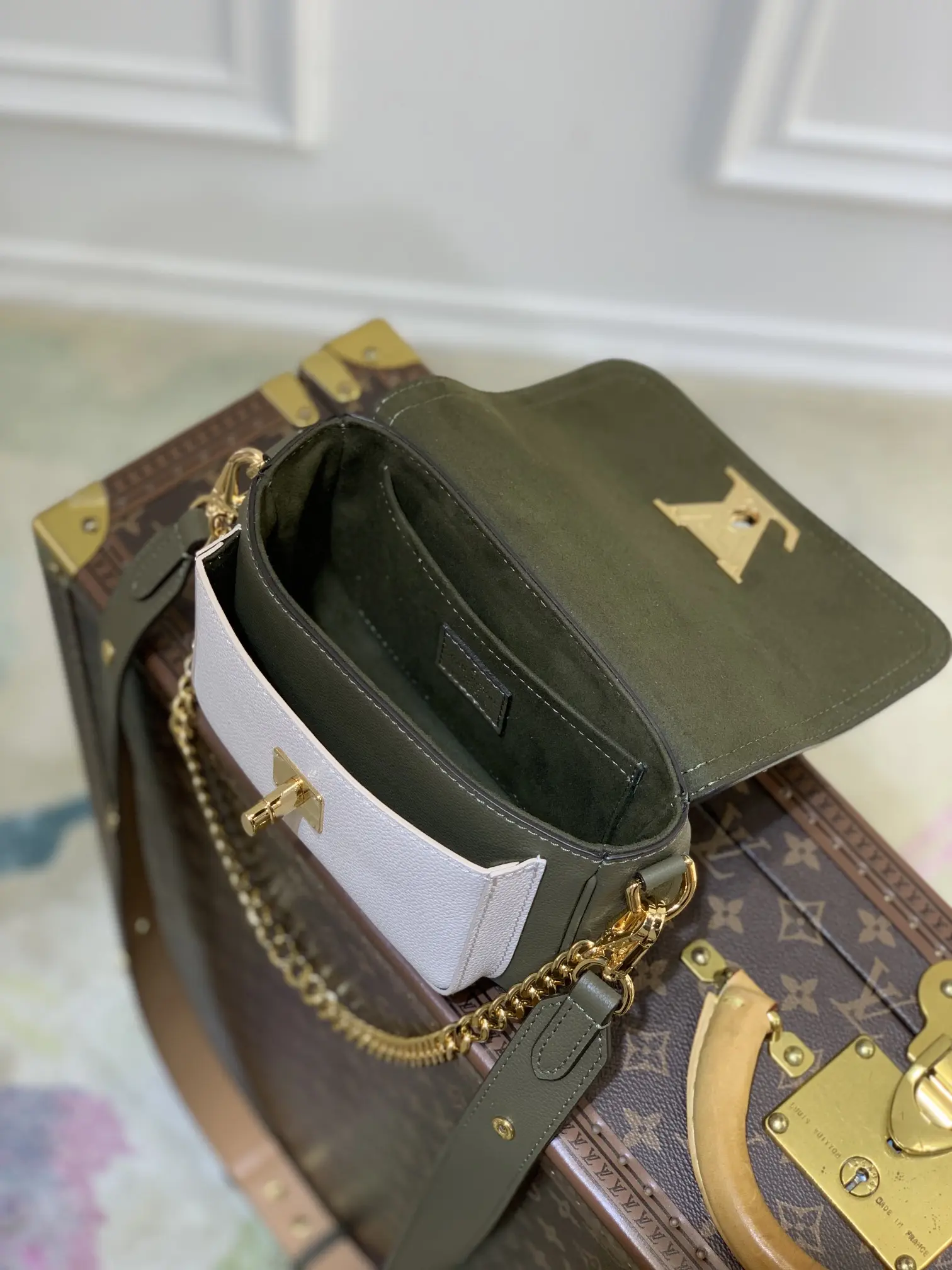 Louis Vuitton 2022 new sling bag