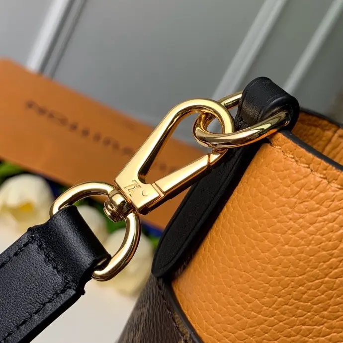 Louis Vuitton 2022 new fashion Handbags