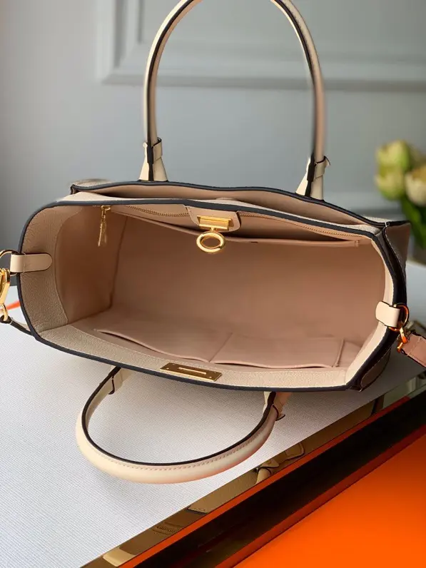 Louis Vuitton 2022 new fashion Handbags