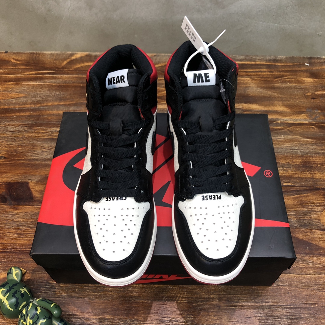 Nike Air Jordan 1 aj1 sneaker